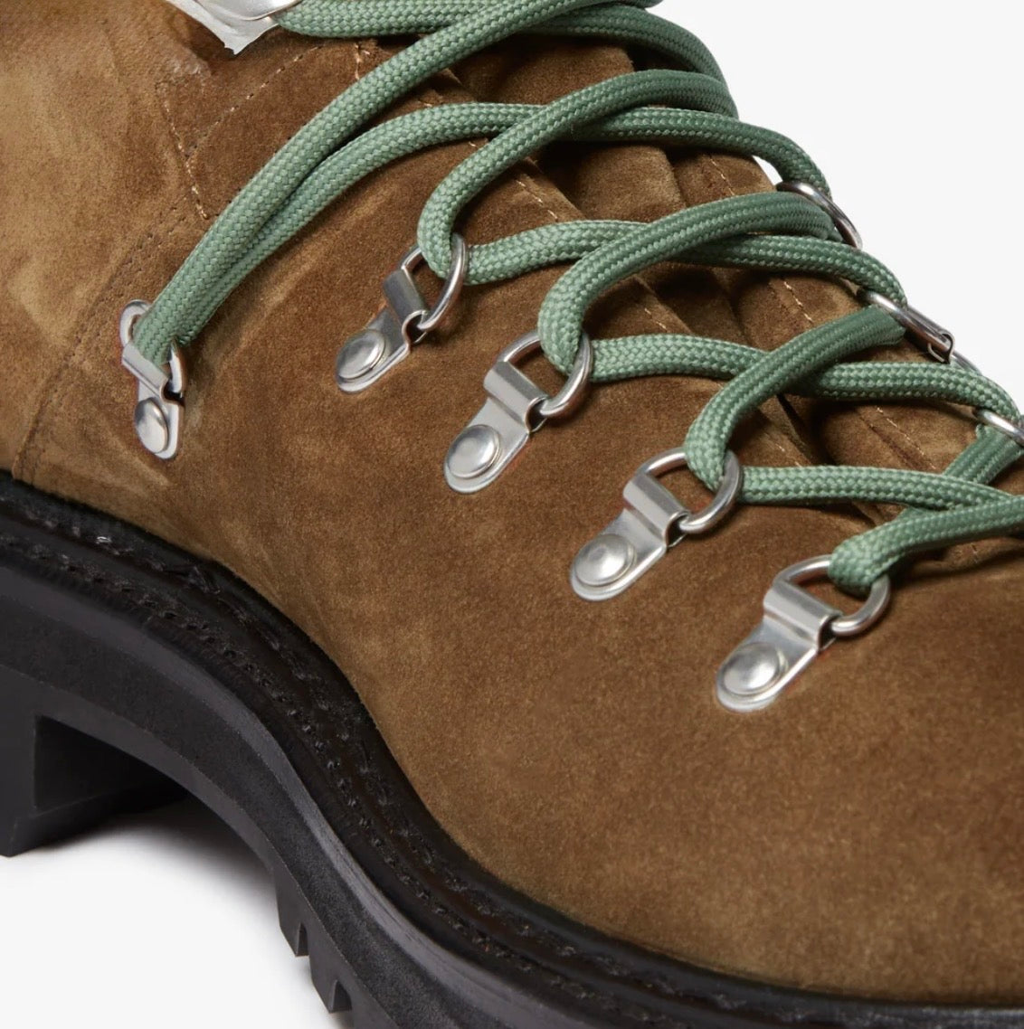 G.H. BASS - MASON ALPINE BOOTS