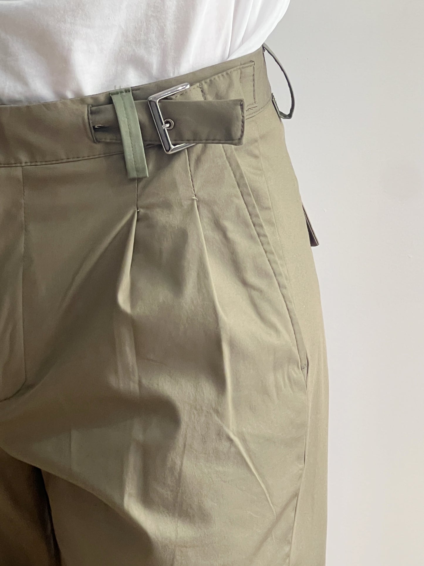 PANTALONE CON CHIUSURA GURKHA JOAQUIN