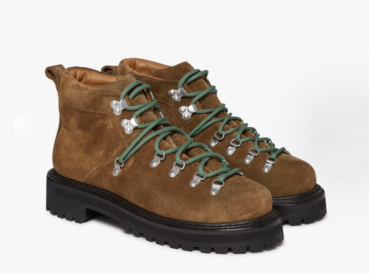 G.H. BASS - MASON ALPINE BOOTS